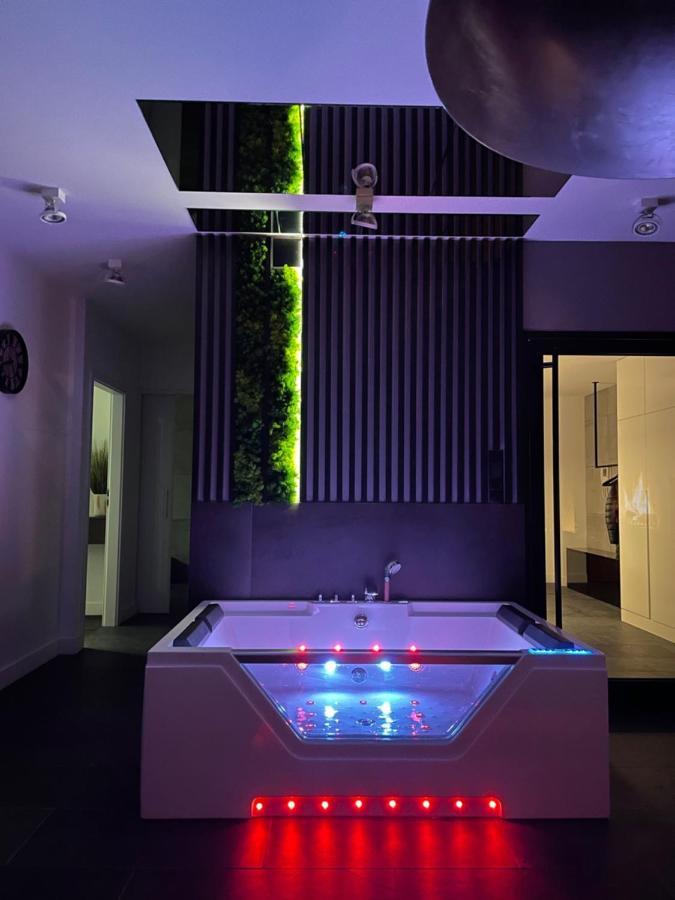 Apartment Magspace River View Jacuzzi Danzig